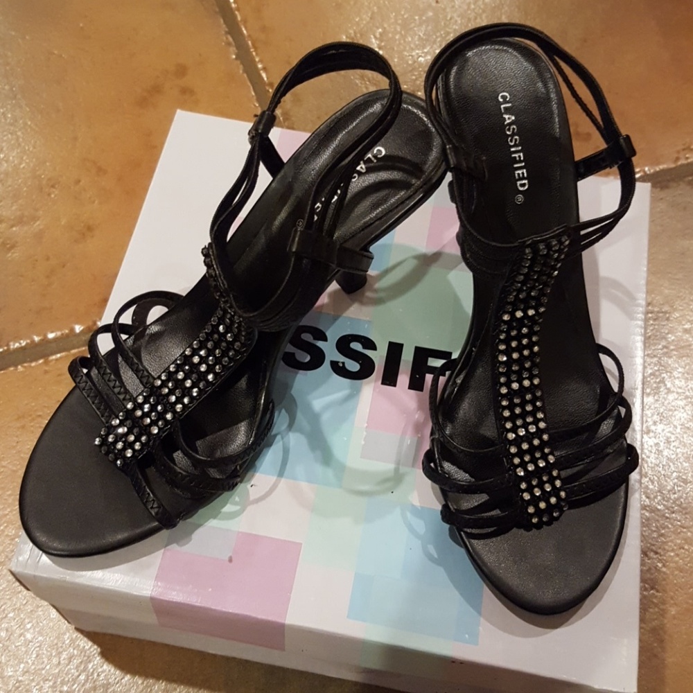 Like new dressy evening heels